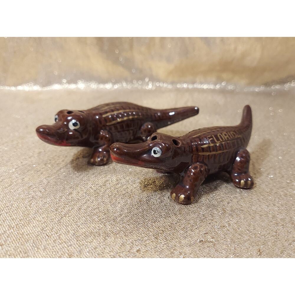 Florida KENMAR Souvenir Vintage Alligator Croc 4" Salt Pepper Shakers Decor